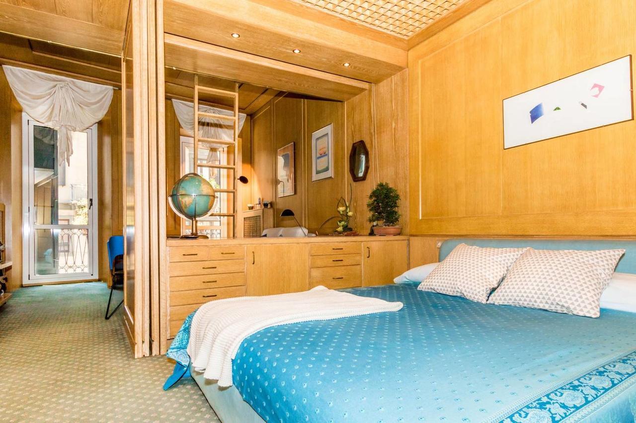 Joivy Charming Apt With Terrace In The Very Heart Of Milan Exterior photo